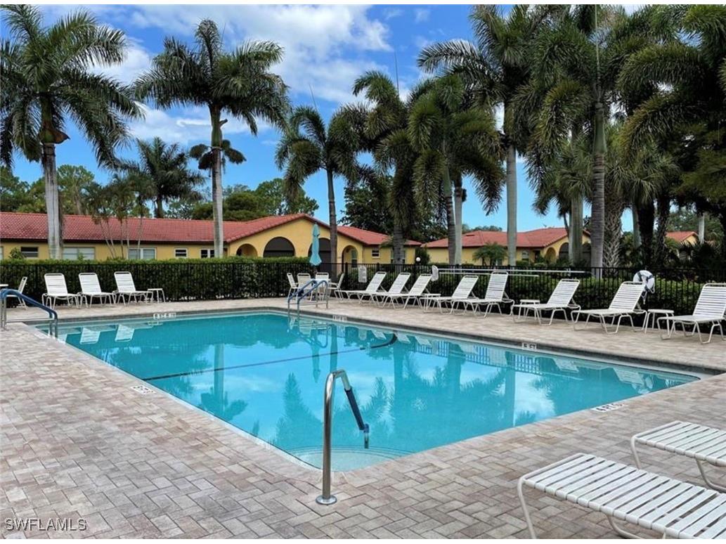 1085 Forest Lakes Drive #8106 Naples FL 34105 225078527 image1