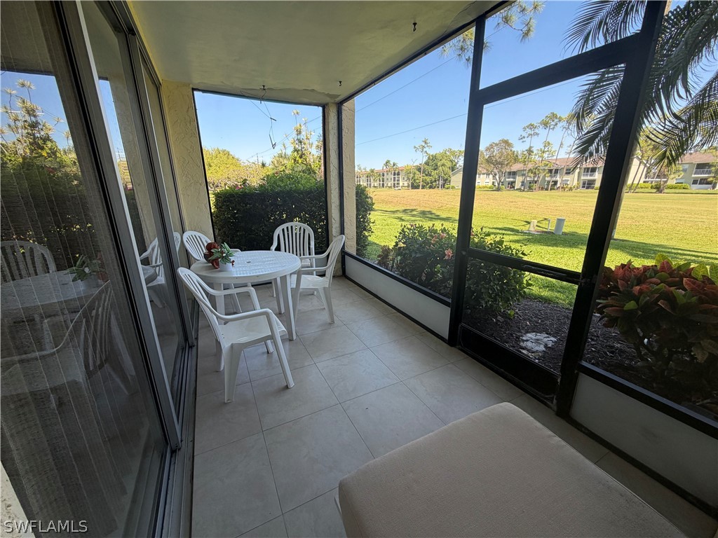 1085 Forest Lakes Drive #8106 Naples FL 34105 226012057 image20