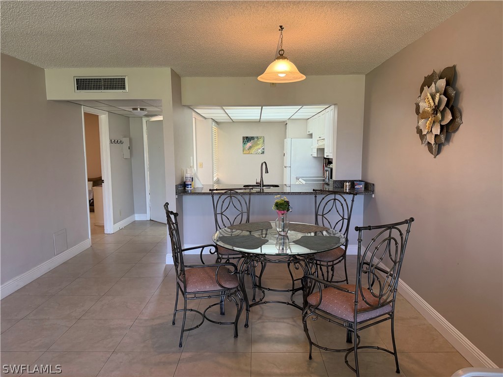 1085 Forest Lakes Drive #8106 Naples FL 34105 226012057 image4