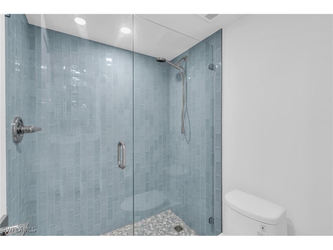 1085 Forest Lakes Drive #8303 Naples FL 34105 225080008 image20