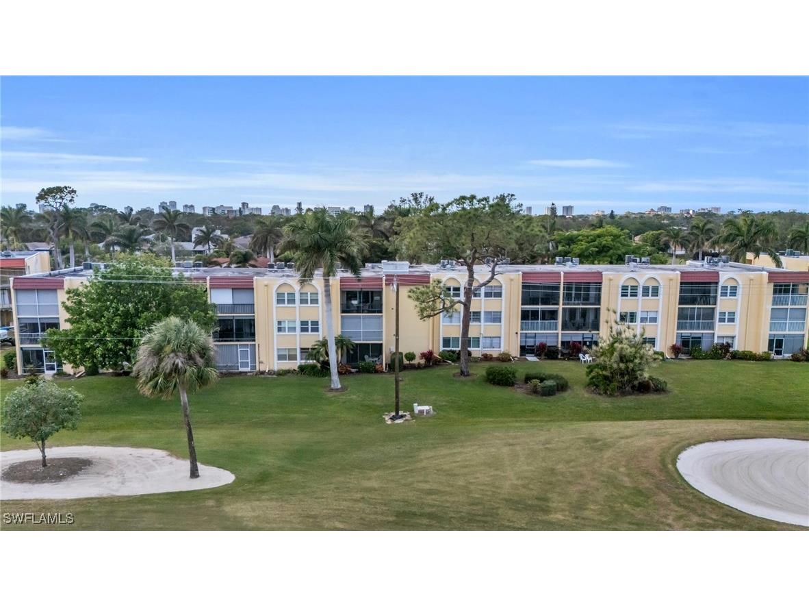 1085 Forest Lakes Drive #8303 Naples FL 34105 225080008 image31