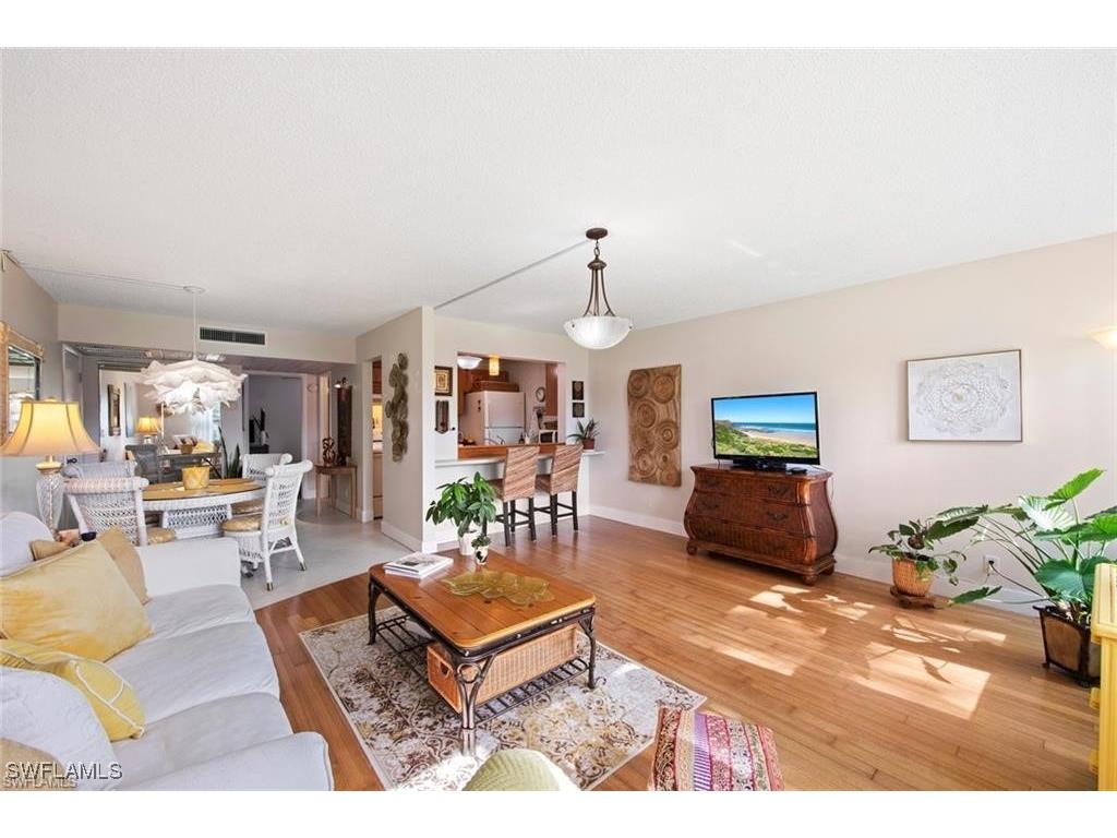 1085 Forest Lakes Drive #8305 Naples FL 34105 226001532 image10