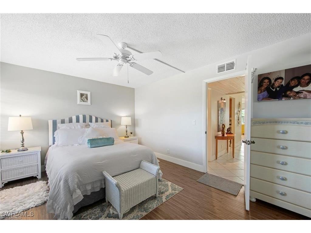 1085 Forest Lakes Drive #8305 Naples FL 34105 226001532 image15