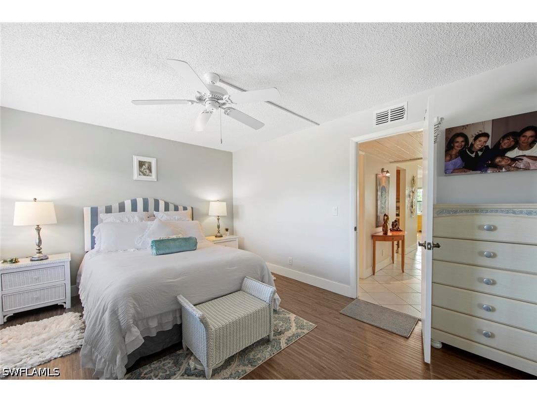 1085 Forest Lakes Drive #8305 Naples FL 34105 226015333 image15