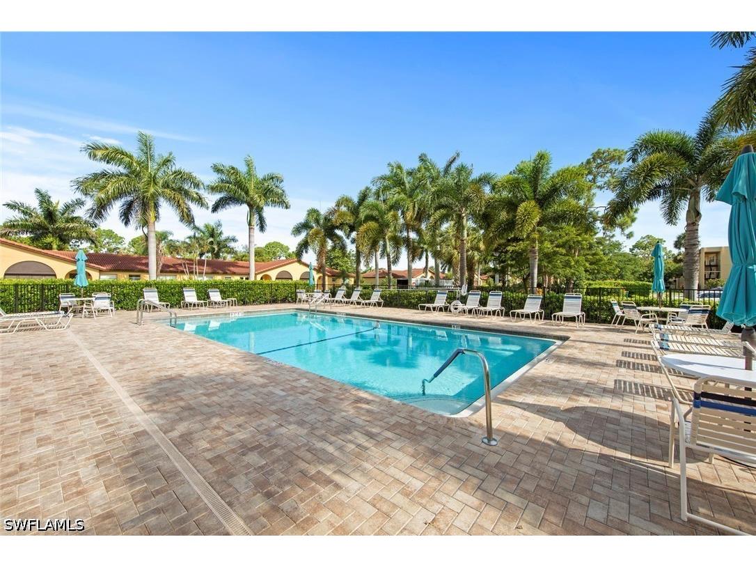 1085 Forest Lakes Drive #8305 Naples FL 34105 226015333 image20