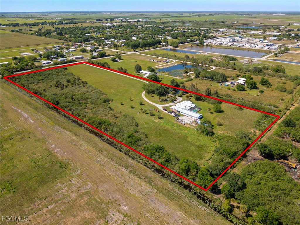 1085 West Avenue Moore Haven FL 33471 2026002536 image11