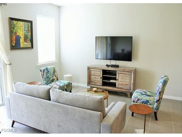 10850 Alvara Point Drive Bonita Springs FL 34135 2025017979 image3