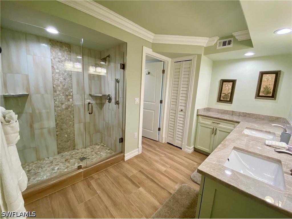 10851 Gulf Shore Drive #303 Naples FL 34108 226020098 image17