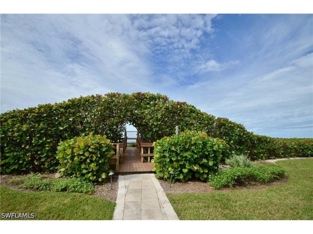 10851 Gulf Shore Drive #303 Naples FL 34108 226020098 image29