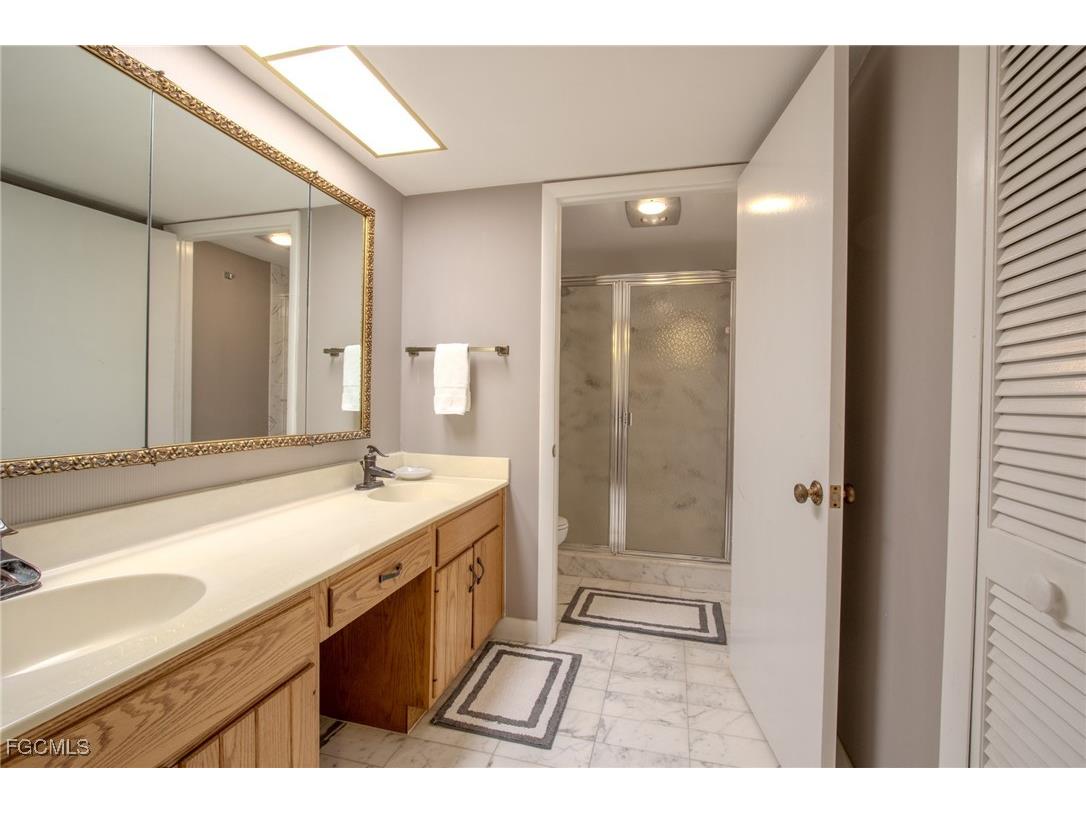 10851 Gulf Shore Drive #301 Naples FL 34108 2025020345 image13