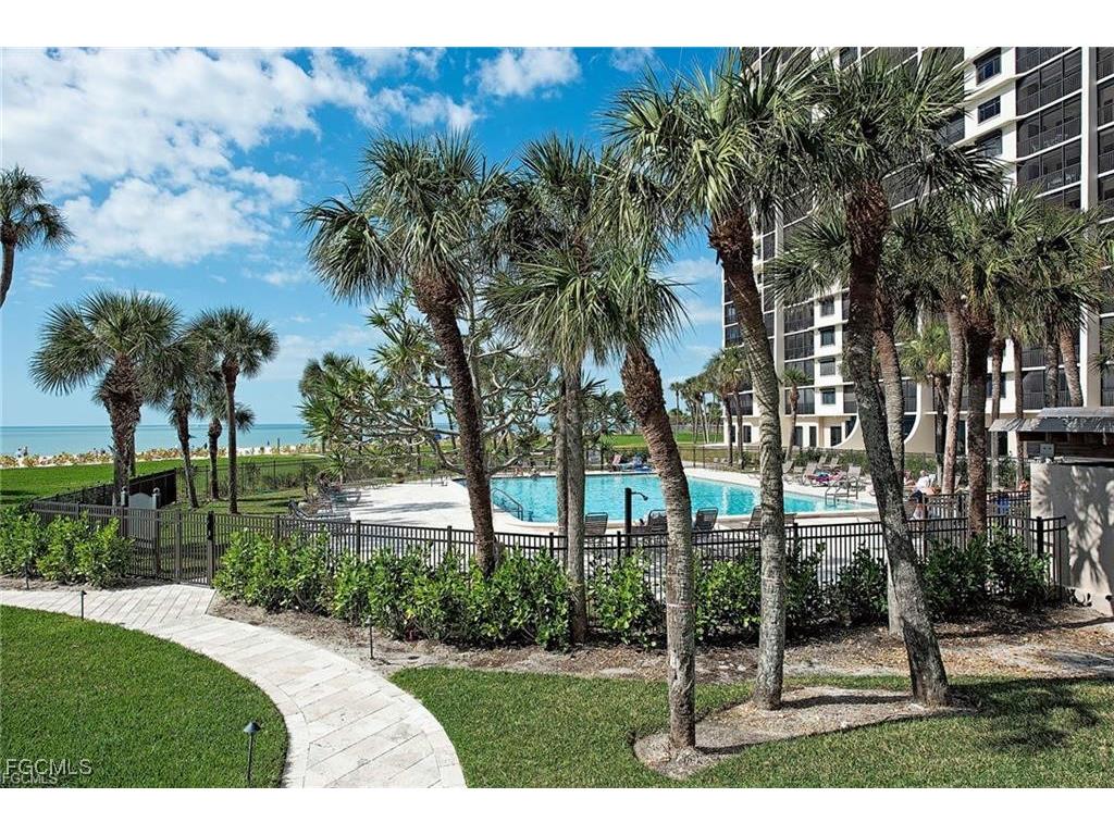 10851 Gulf Shore Drive #301 Naples FL 34108 2025020345 image6