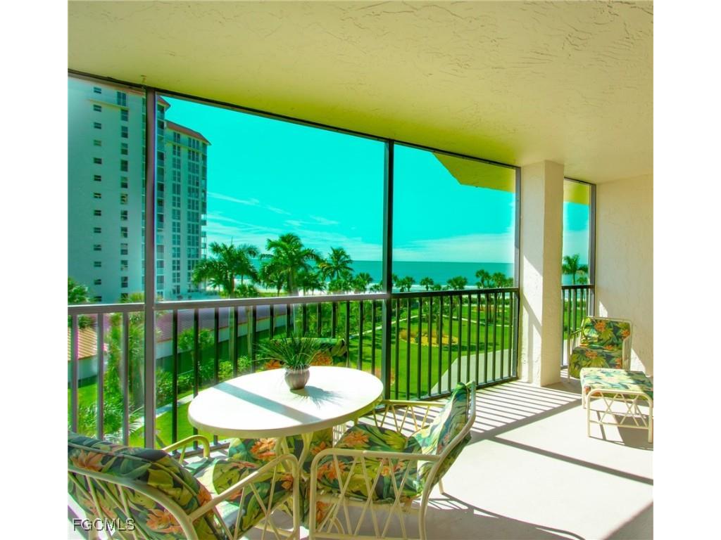 10851 Gulf Shore Drive #301 Naples FL 34108 2026004273 image2