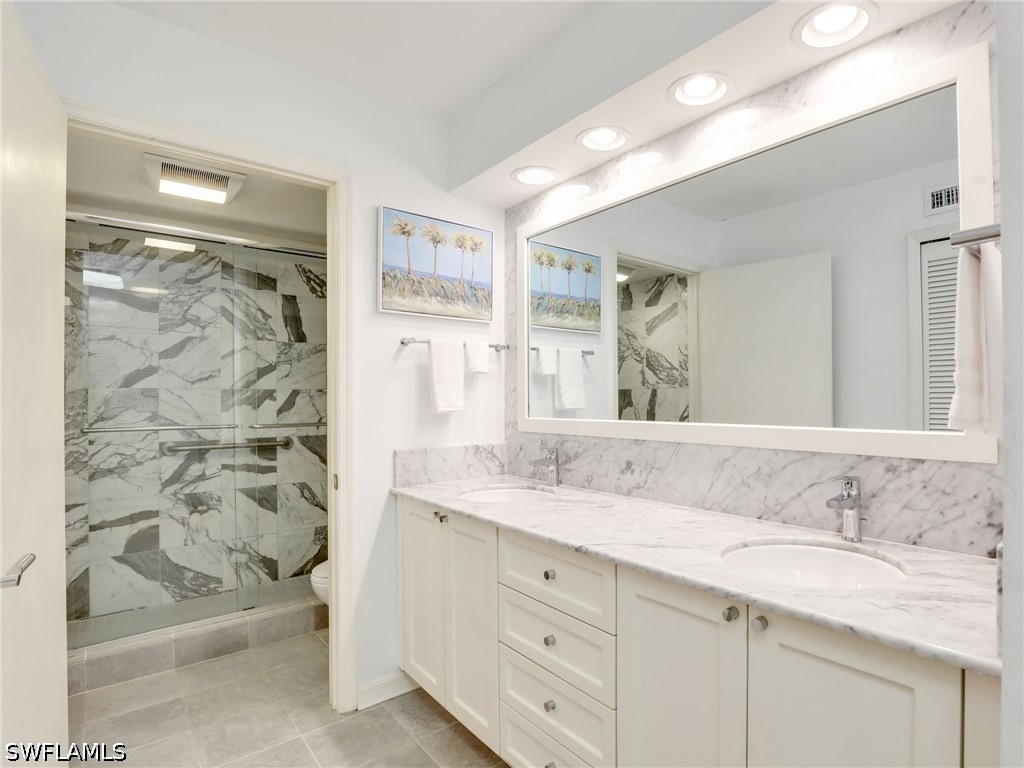 10851 Gulf Shore Drive #605 Naples FL 34108 226020096 image19