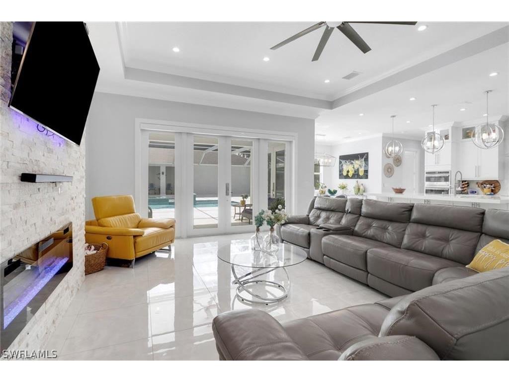 1086 21st Street SW Naples FL 34117 226006961 image10