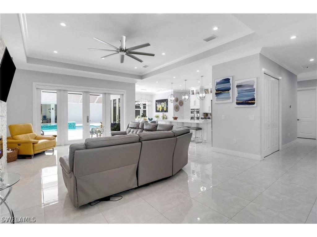 1086 21st Street SW Naples FL 34117 226006961 image9