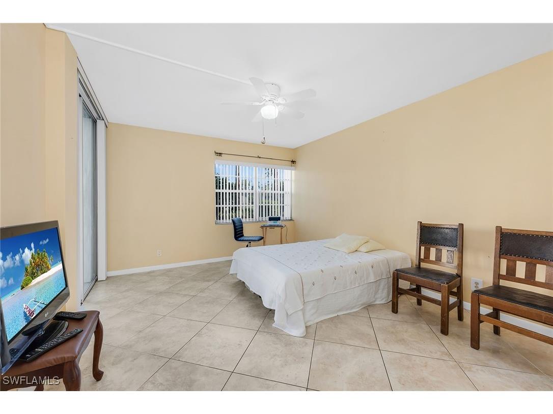 1086 Forest Lakes Drive #102 Naples FL 34105 225080734 image16