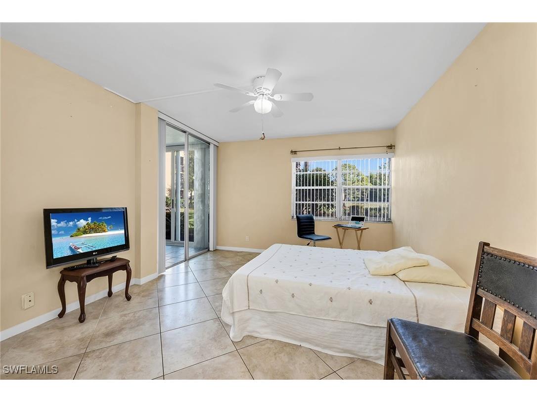 1086 Forest Lakes Drive #102 Naples FL 34105 225080734 image17