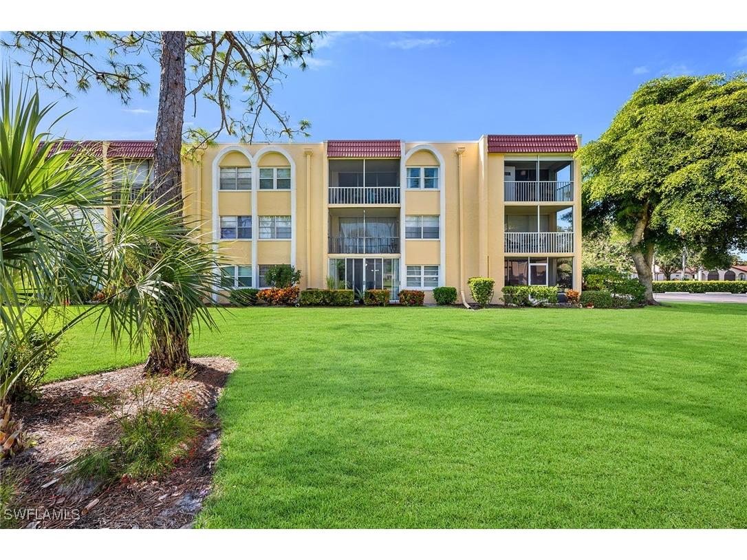 1086 Forest Lakes Drive #102 Naples FL 34105 225080734 image27