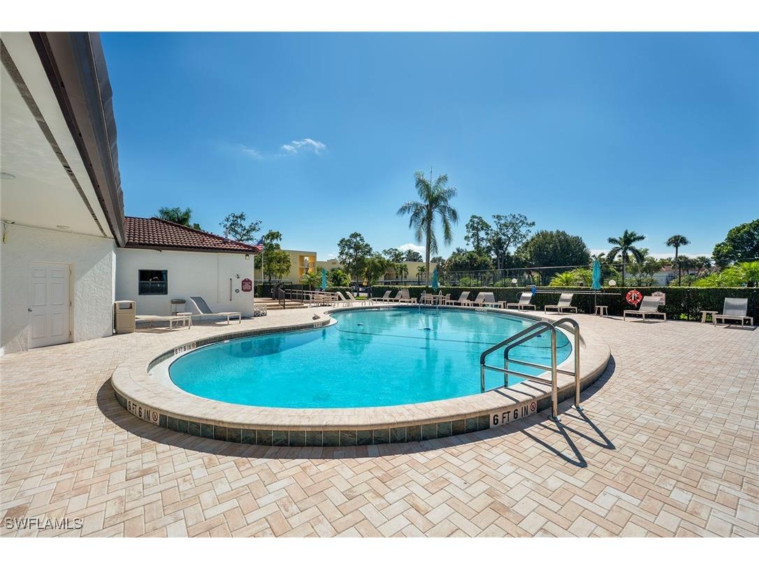 1086 Forest Lakes Drive #102 Naples FL 34105 225080734 image34