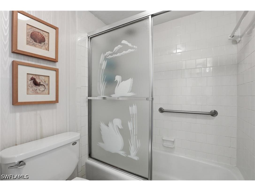1086 Forest Lakes Drive #106 Naples FL 34105 226018088 image26