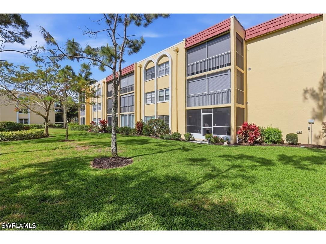1086 Forest Lakes Drive #106 Naples FL 34105 226018088 image34