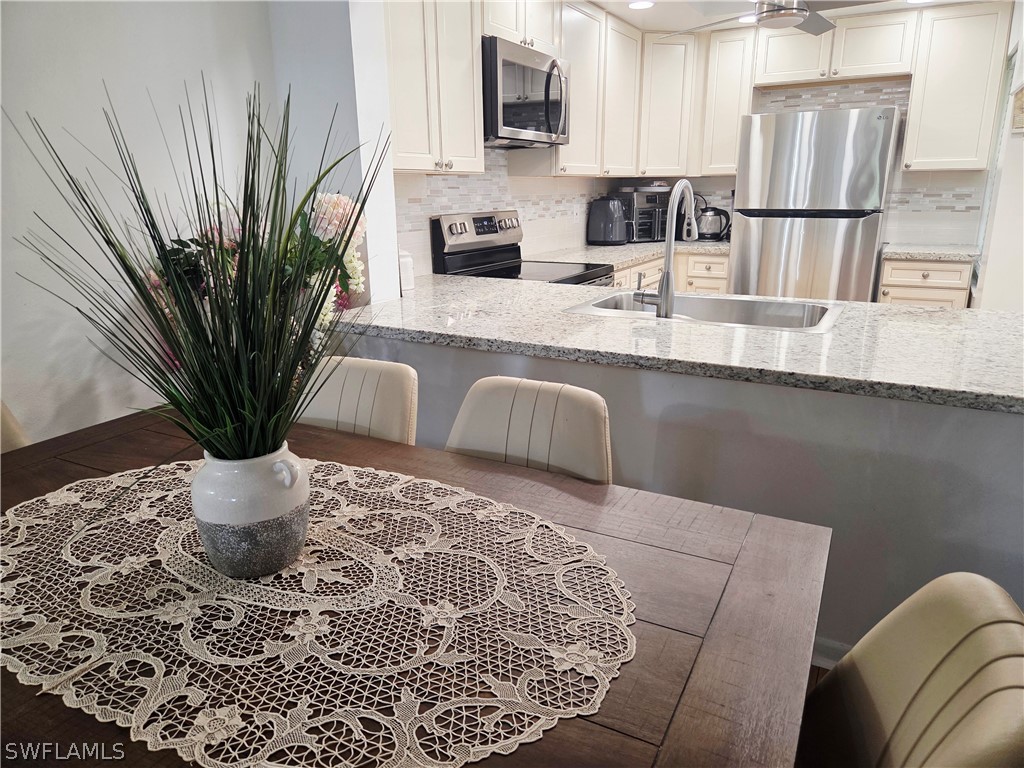 1086 Forest Lakes Drive #9207 Naples FL 34105 226009818 image4