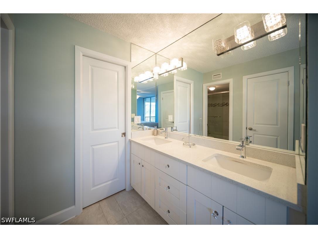 1086 Forest Lakes Drive #9303 Naples FL 34105 226017688 image16