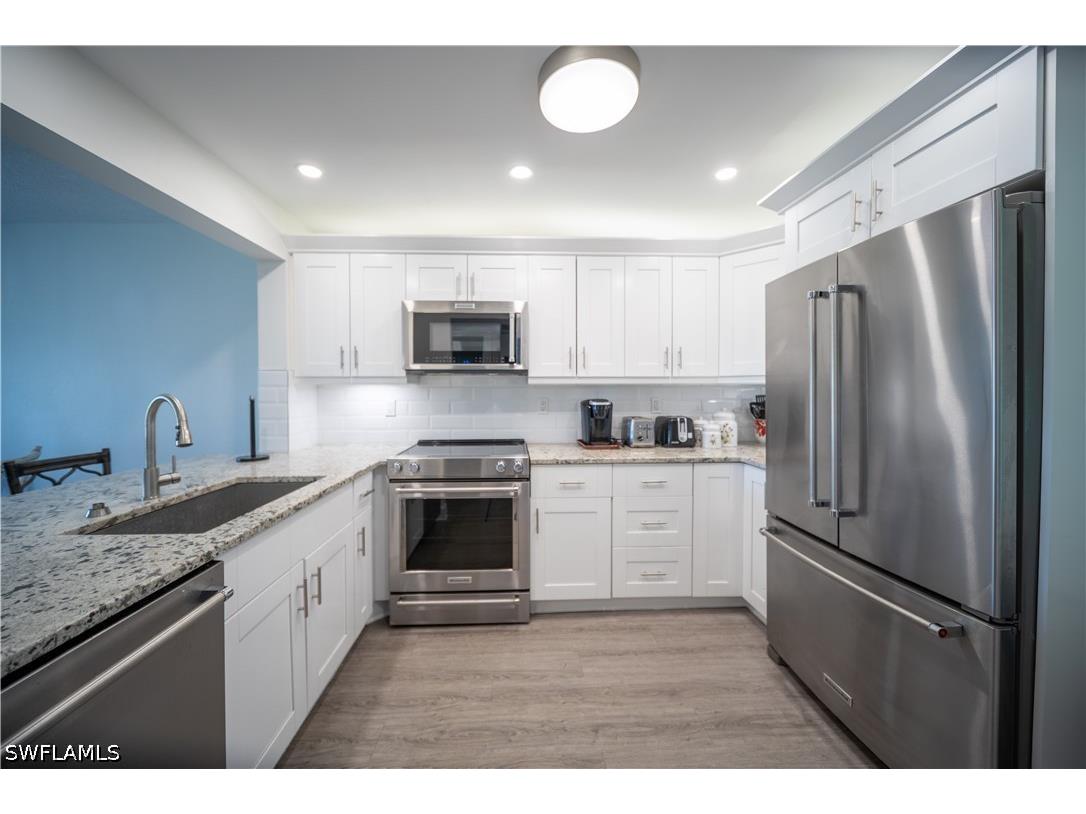 1086 Forest Lakes Drive #9303 Naples FL 34105 226017688 image6