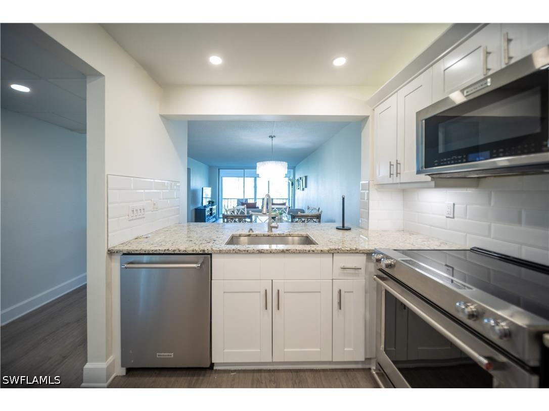 1086 Forest Lakes Drive #9303 Naples FL 34105 226017688 image7
