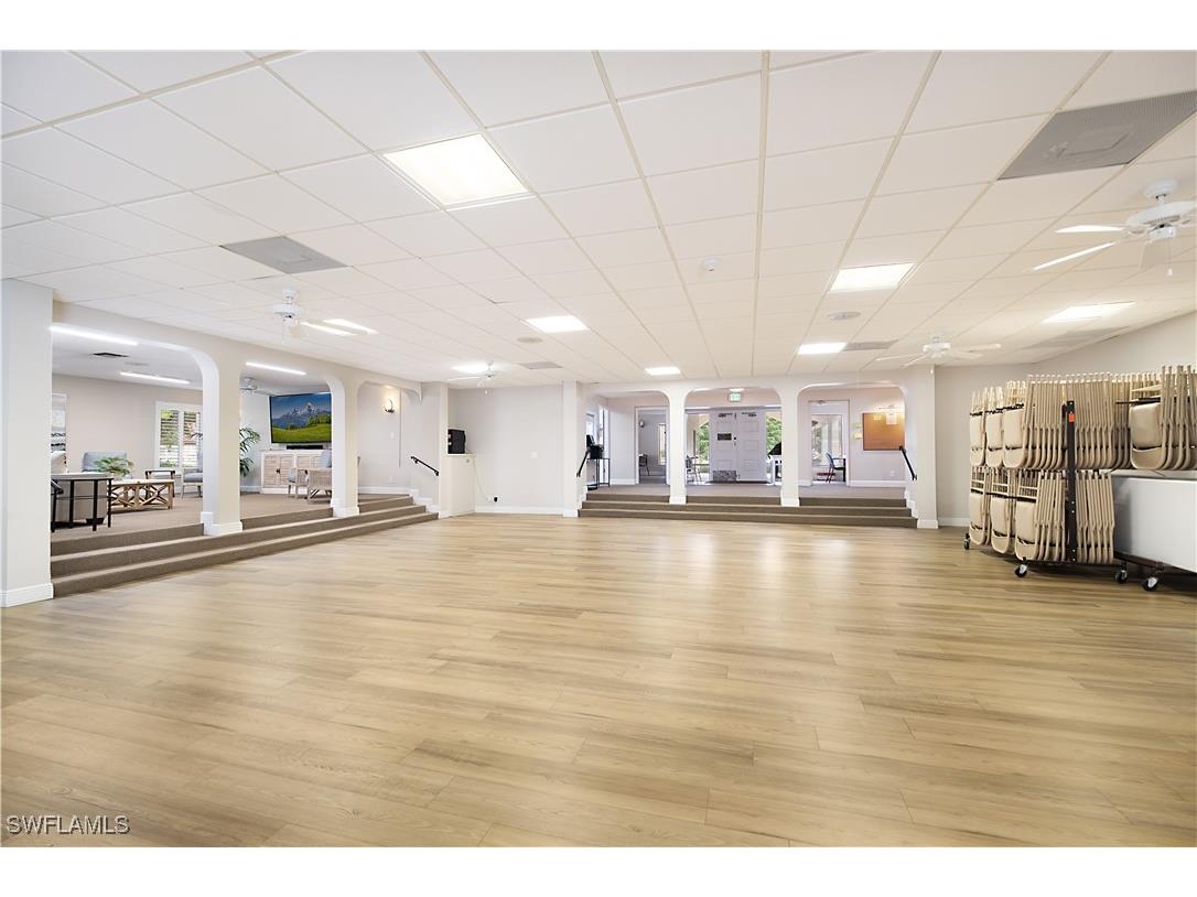 1086 Forest Lakes Drive #9305 Naples FL 34105 225079483 image19