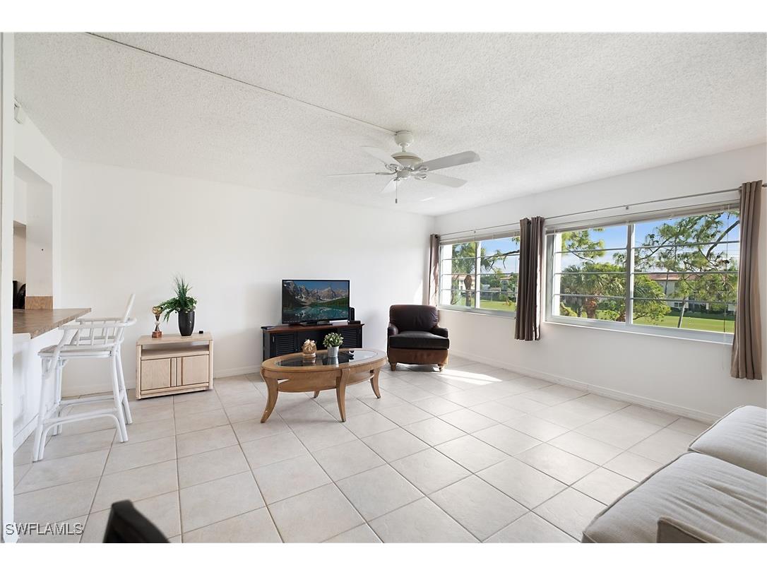 1086 Forest Lakes Drive #9305 Naples FL 34105 225079483 image3