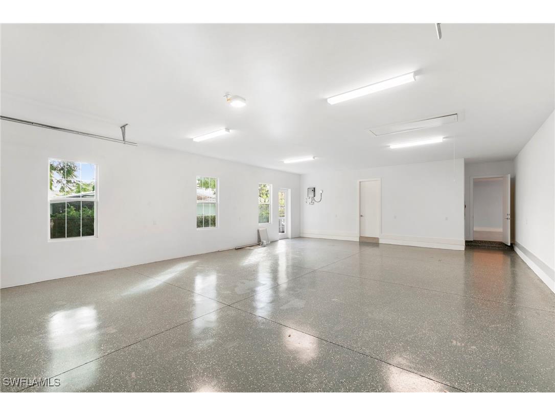 1086 Michigan Avenue Naples FL 34103 225081374 image33