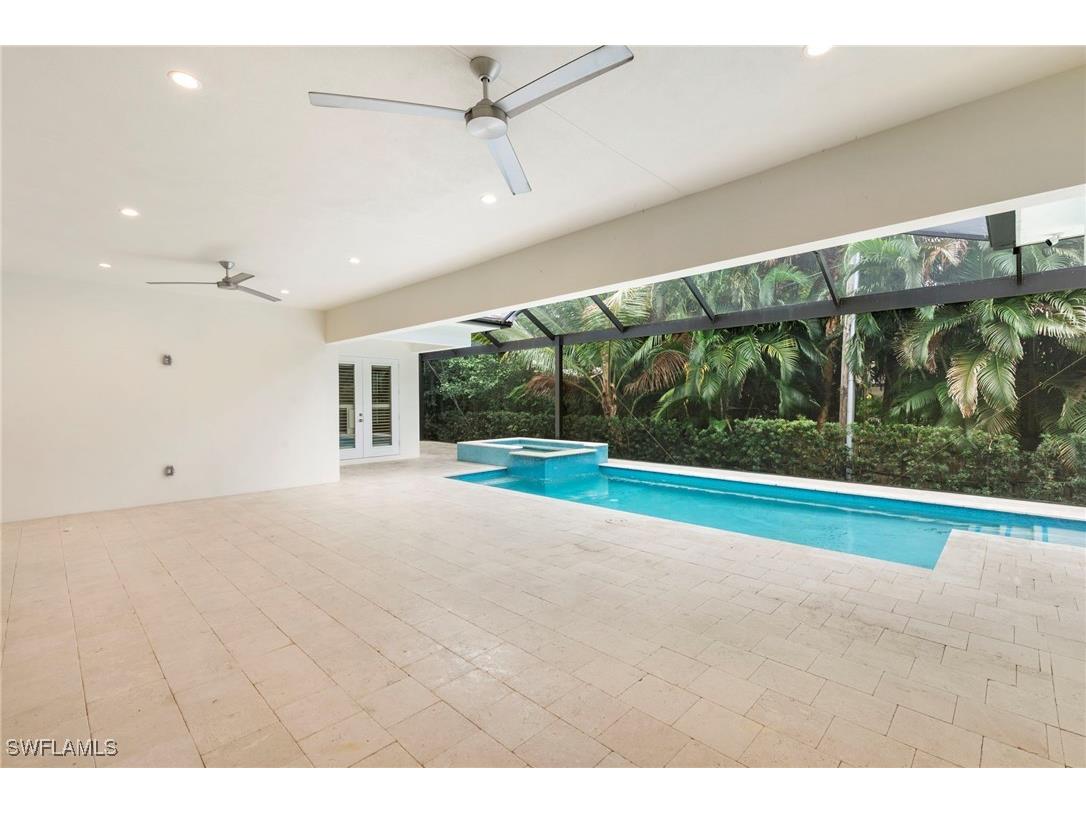 1086 Michigan Avenue Naples FL 34103 225081374 image34