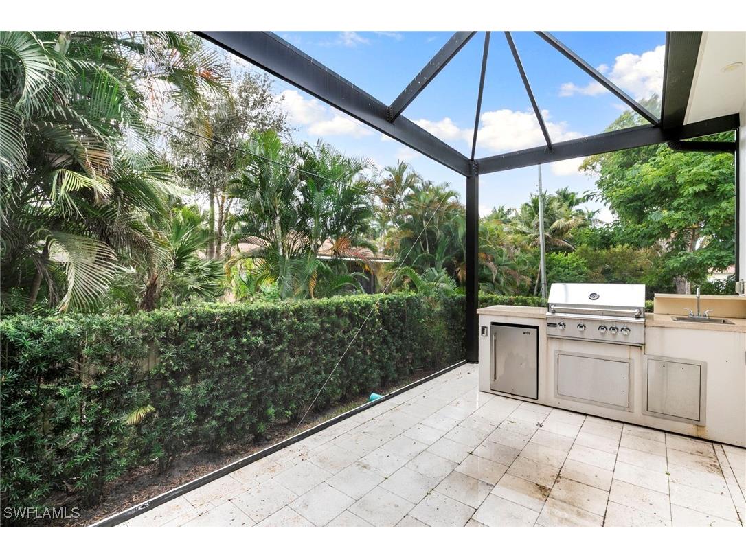 1086 Michigan Avenue Naples FL 34103 225081374 image39