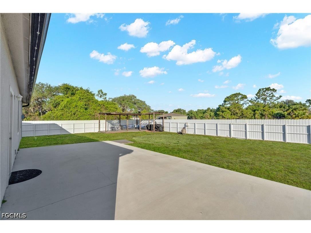 1086 W Leader Court Labelle FL 33935 2026021795 image16