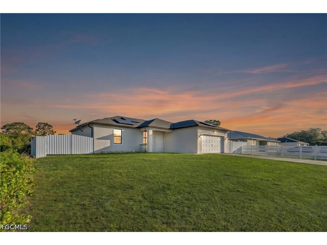 1086 W Leader Court Labelle FL 33935 2026021795 image2