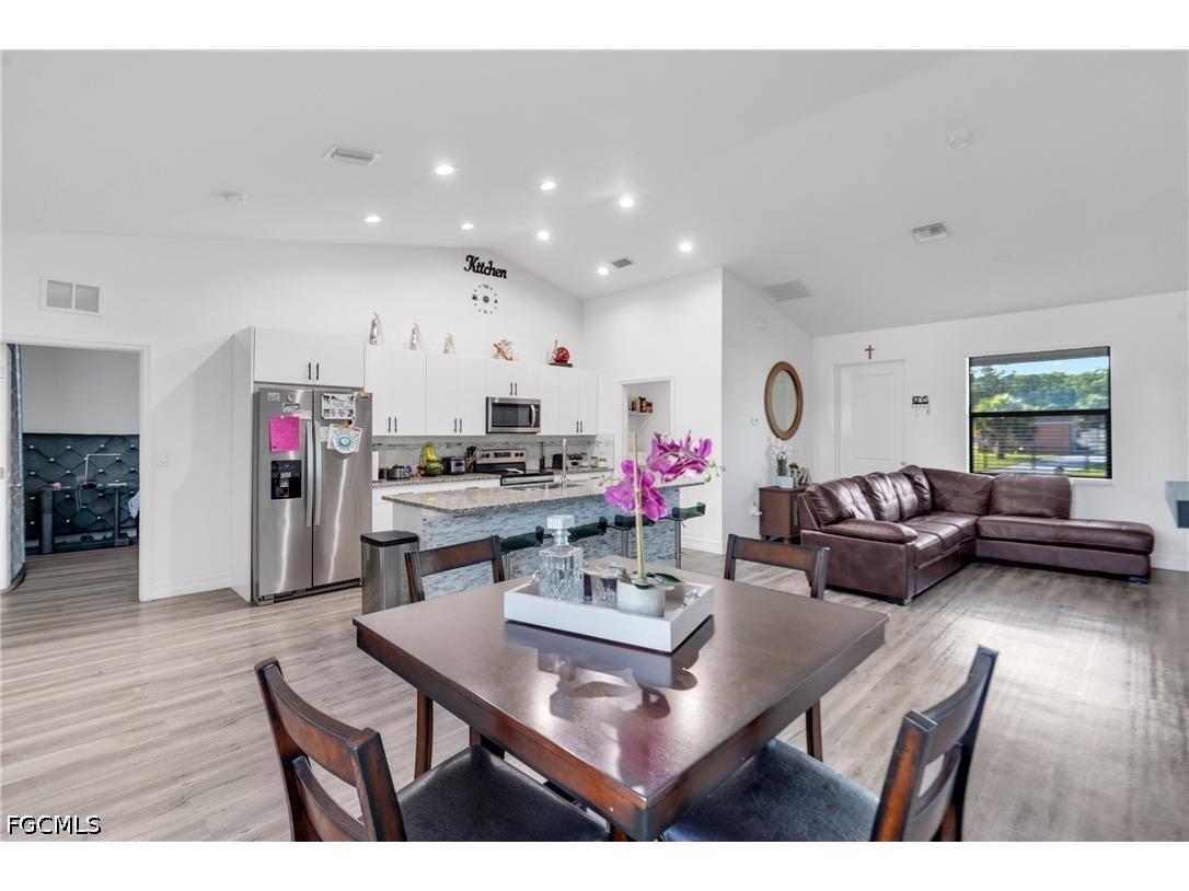 1086 W Leader Court Labelle FL 33935 2026021795 image6