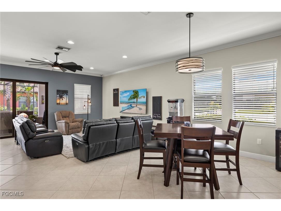 10860 Essex Square Boulevard Fort Myers FL 33913 2025007914 image12