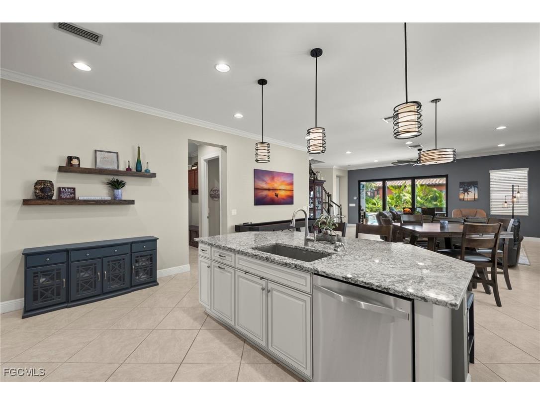 10860 Essex Square Boulevard Fort Myers FL 33913 2025007914 image6