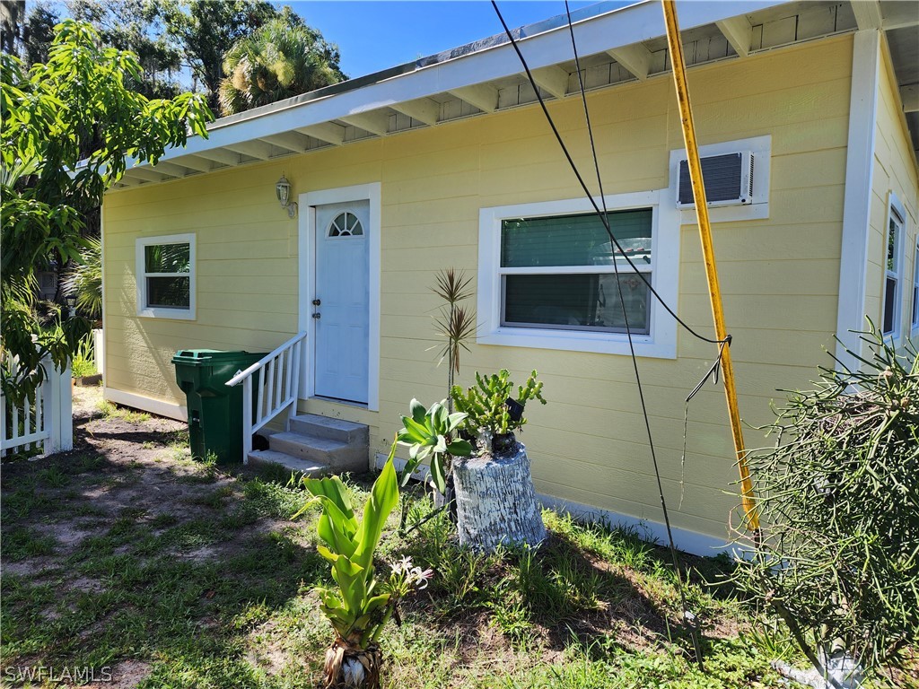 1087 Dusty Lane Moore Haven FL 33471 224062398 image1