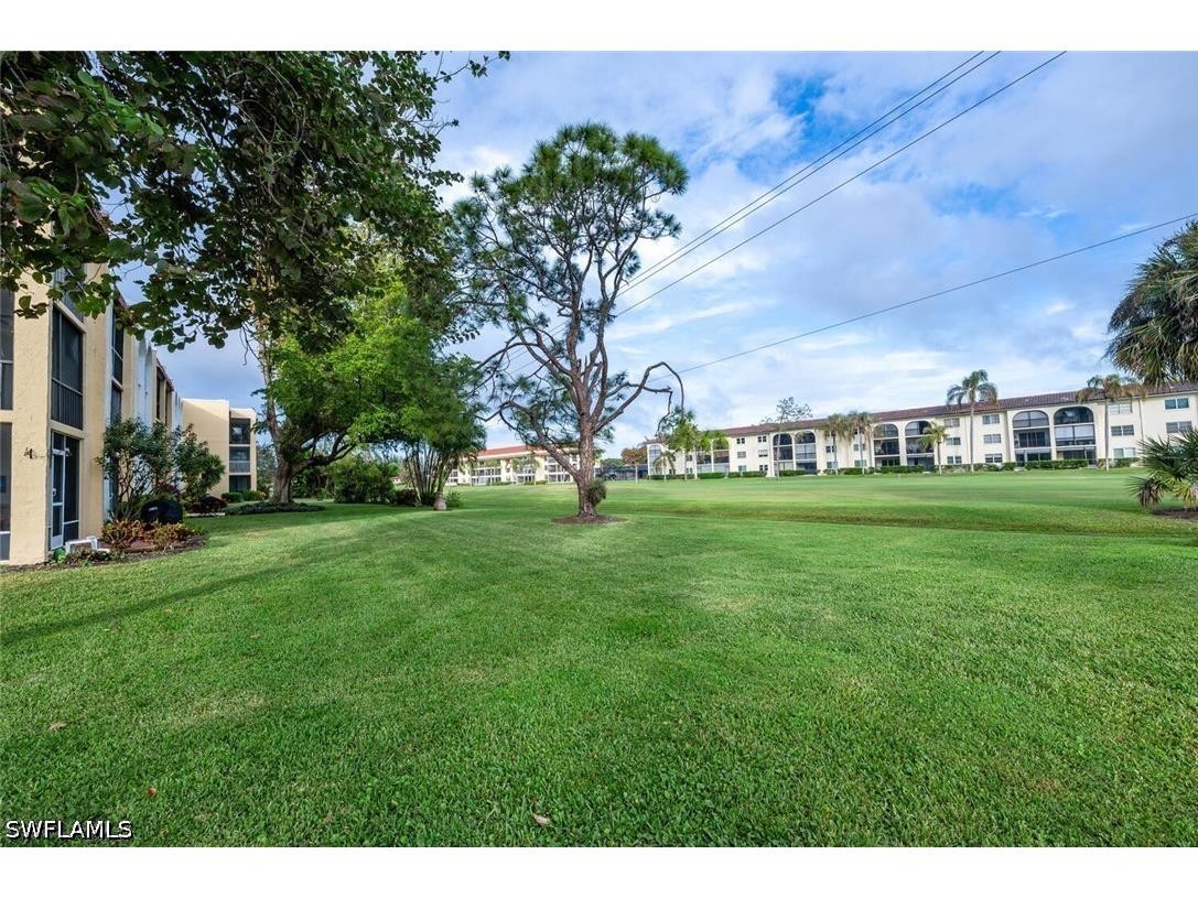 1087 Forest Lakes Drive #1-303 Naples FL 34105 226014586 image25