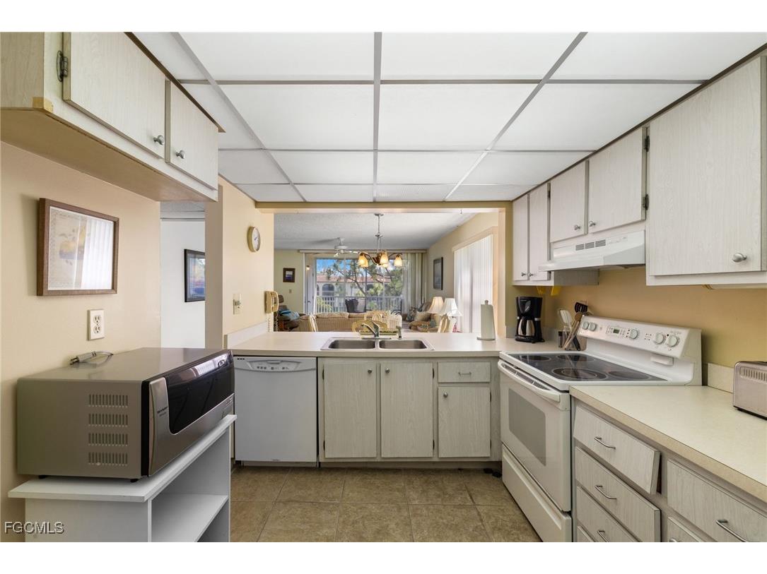 1087 Forest Lakes Drive #1-309 Naples FL 34105 2025019299 image13