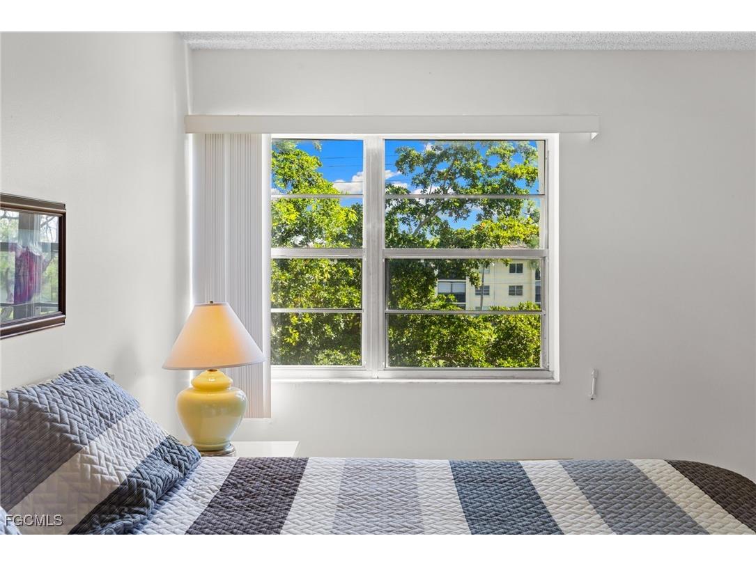 1087 Forest Lakes Drive #1-309 Naples FL 34105 2025019299 image24