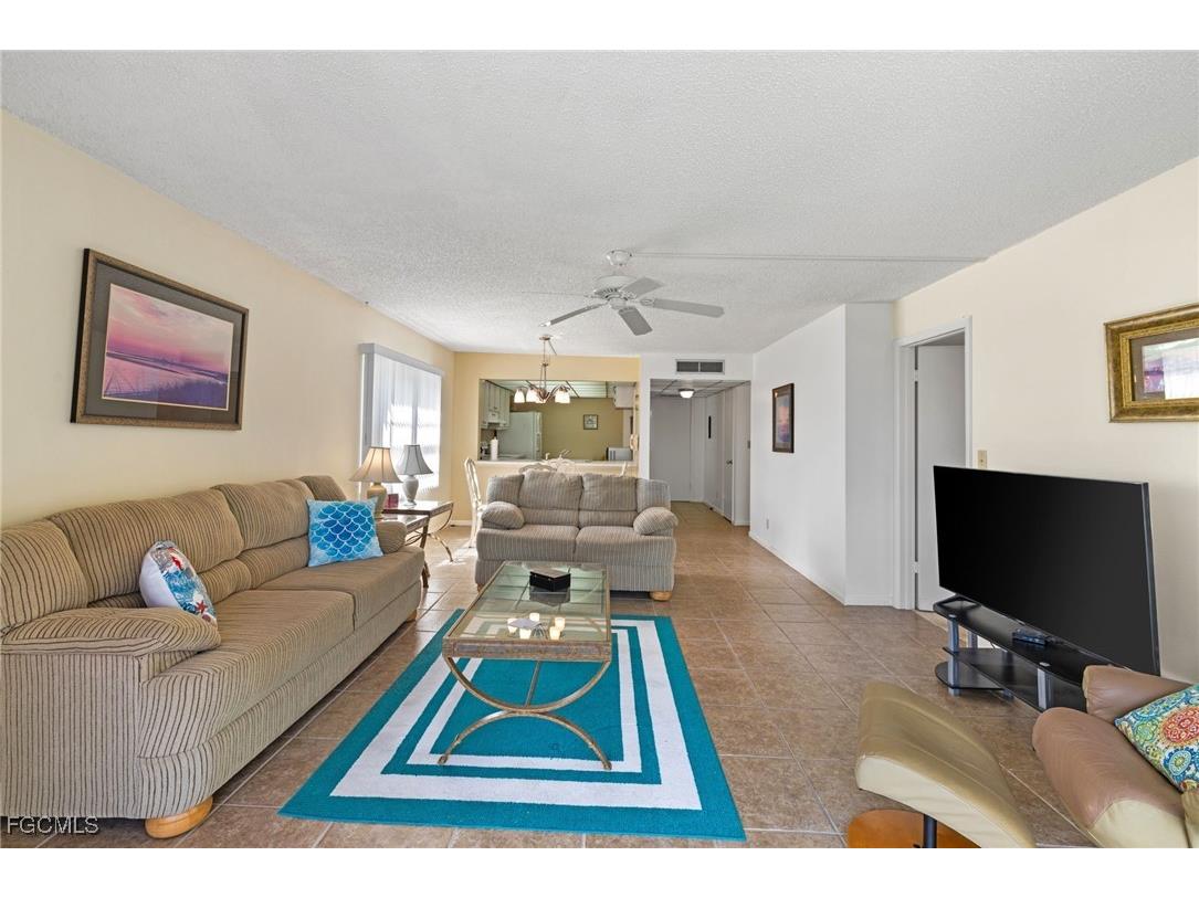 1087 Forest Lakes Drive #1-309 Naples FL 34105 2025019299 image9