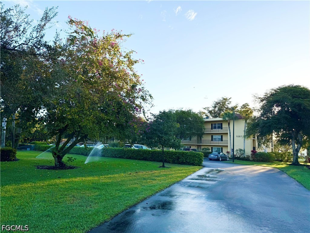 1087 Forest Lakes Drive #306 Naples FL 34105 2026027739 image17