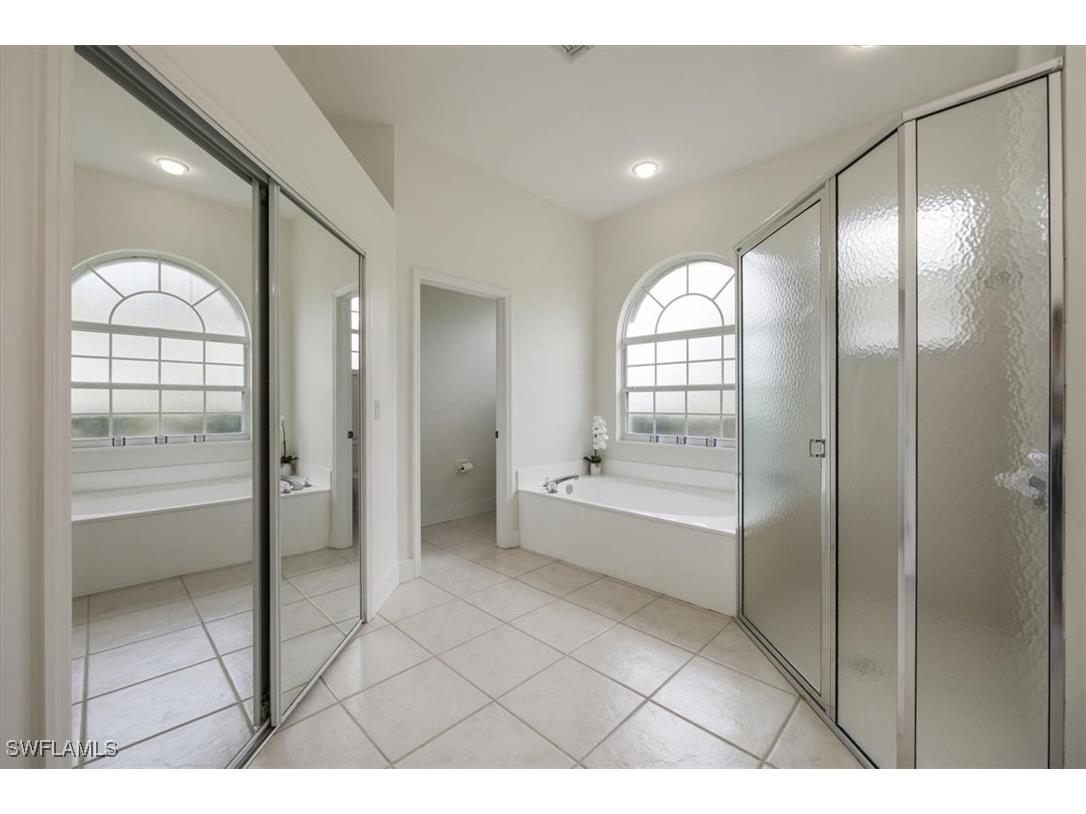 1087 Port Orange Way Naples FL 34120 225061725 image22