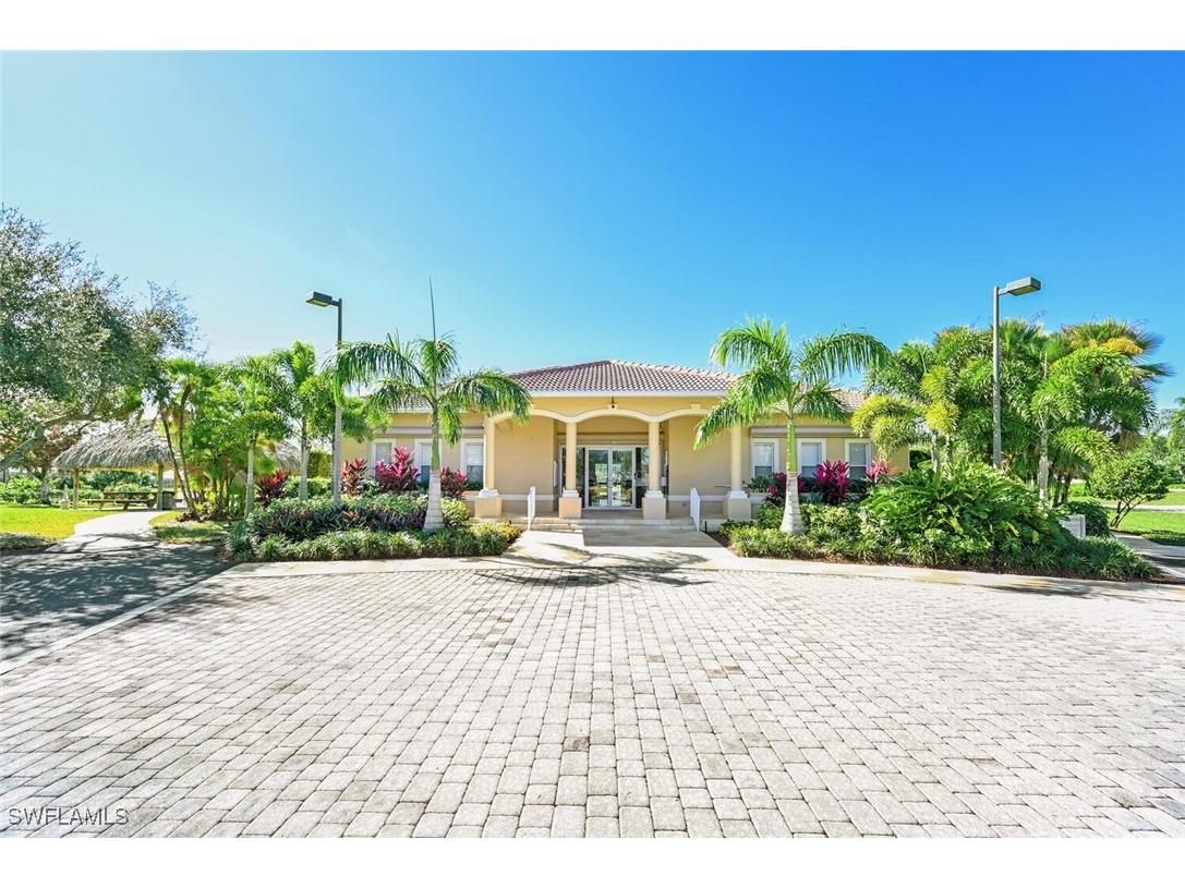 1087 Port Orange Way Naples FL 34120 225061725 image38