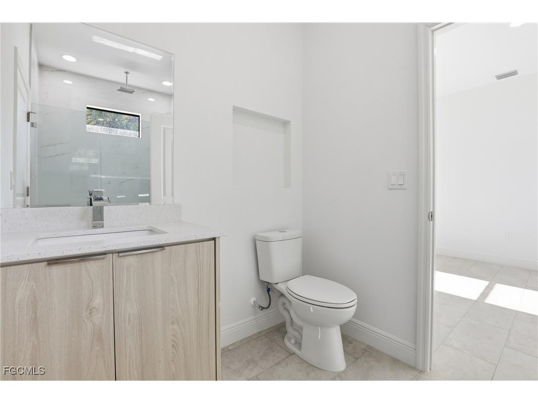 1087 Rugby Lane Labelle FL 33935 2025023998 image16