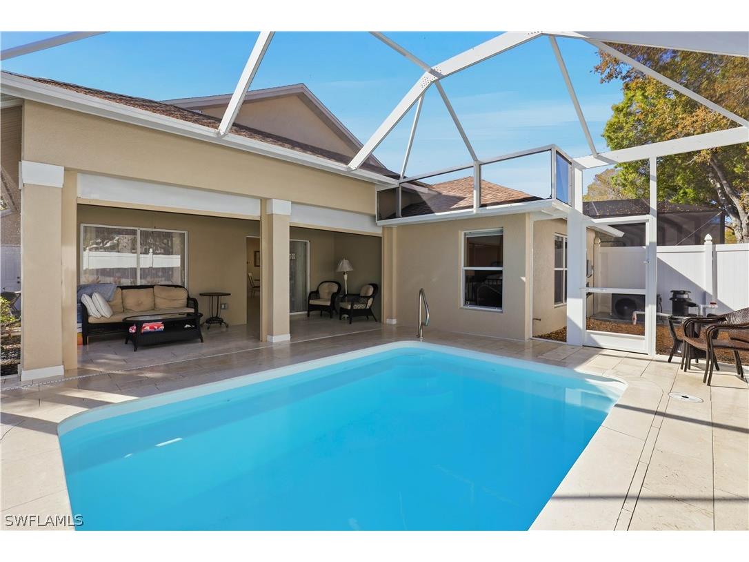1087 Silverstrand Drive Naples FL 34110 226007366 image1