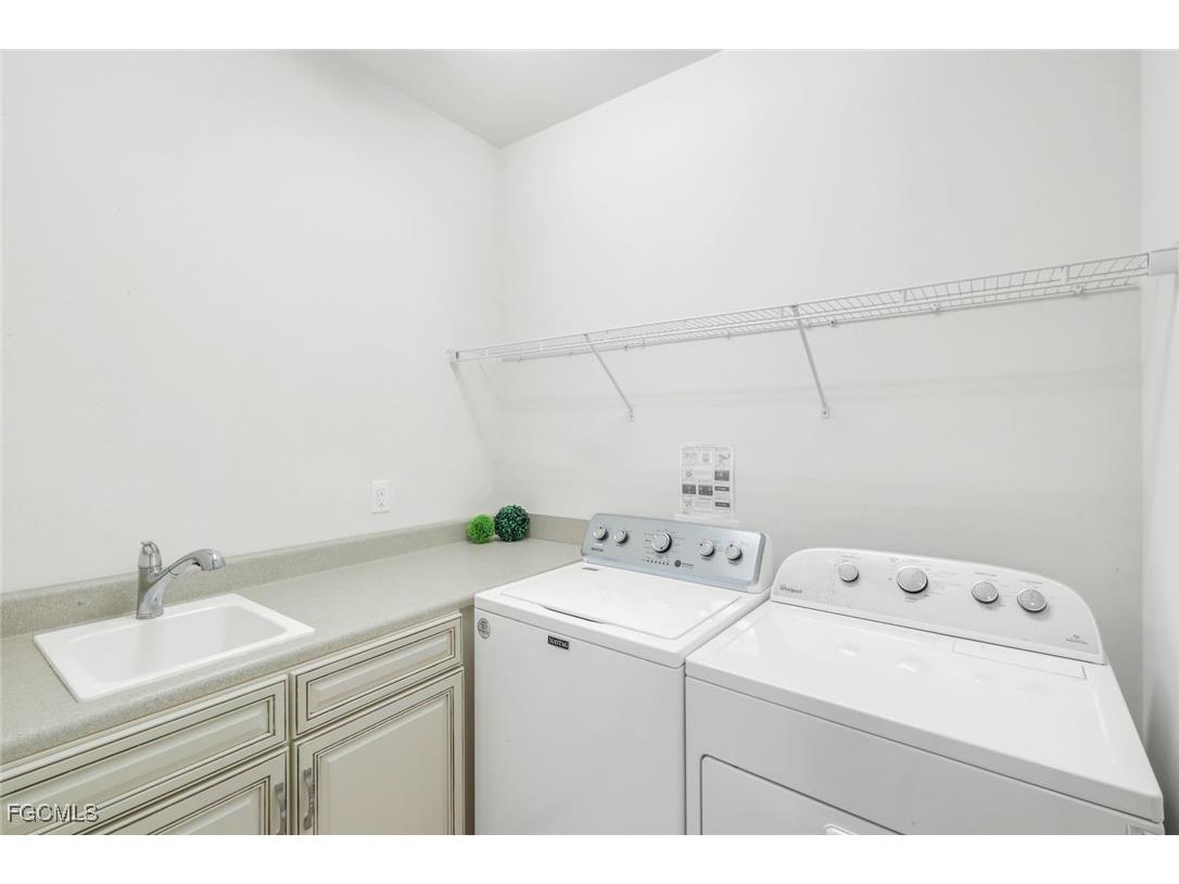 10870 Maitland Way Fort Myers FL 33913 2025010853 image26